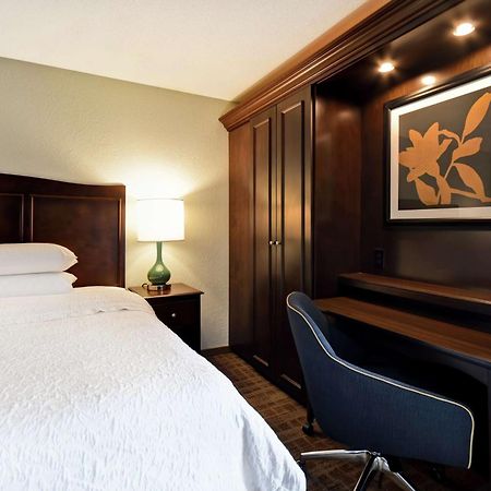 Hampton Inn Overland Park Exterior foto